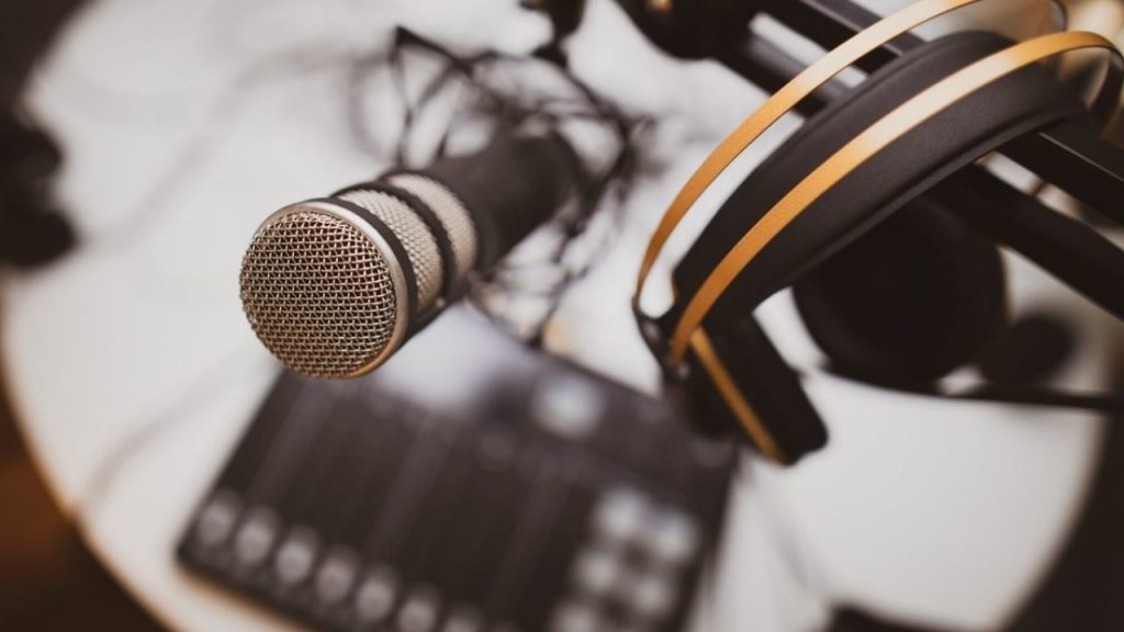 6 cosas que debes saber antes de hacer tu podcast